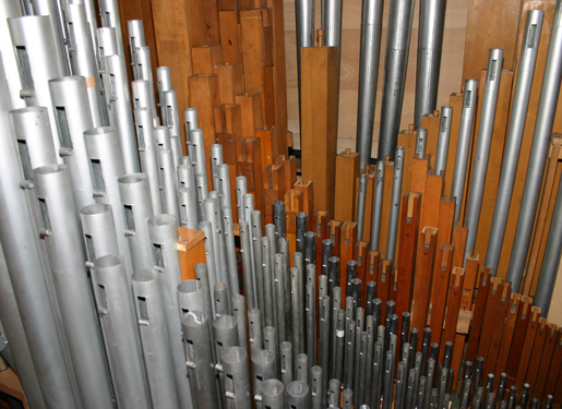 Britannic-Orgel_Orgelpfeifen_1