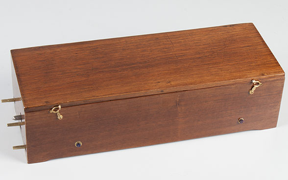 Overture music box