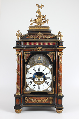 Orologio da mensola con carillon e meccanismo a flauto