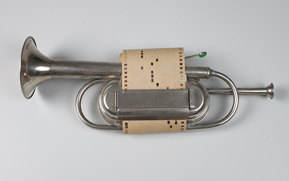 Tromba giocattolo con automa musicale